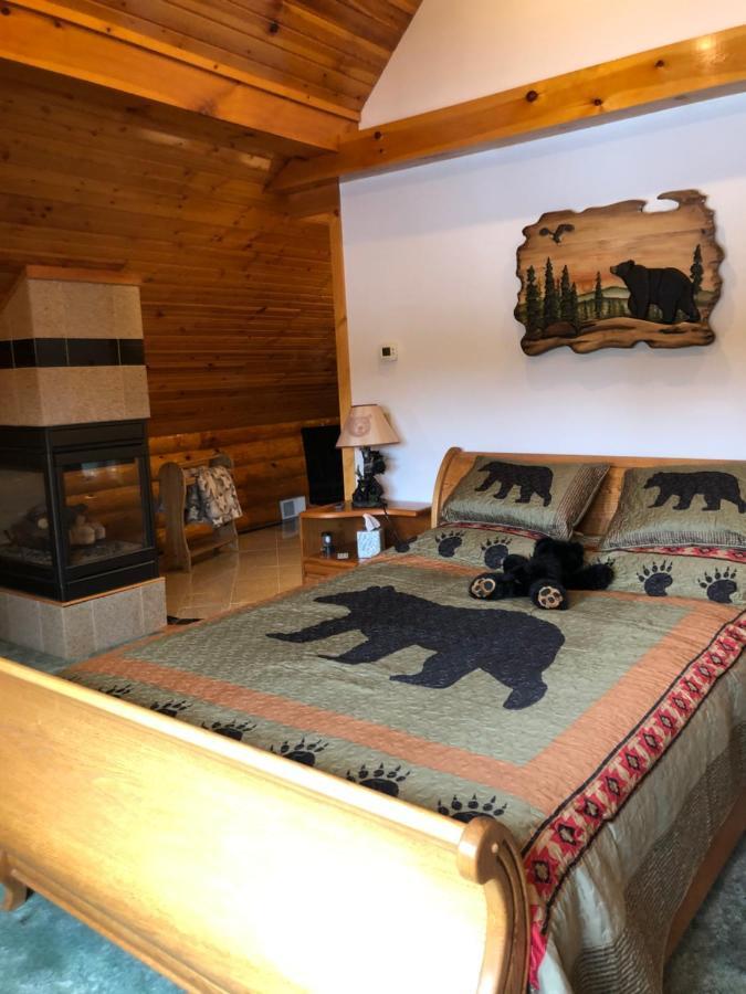 Black River Crossing Bed & Breakfast Bessemer Exterior foto